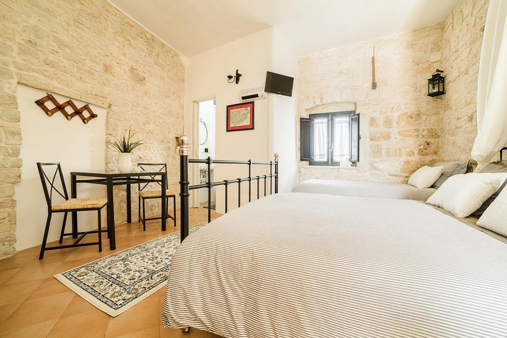 La Torre Storica Bed & Breakfast Bitonto Exterior foto